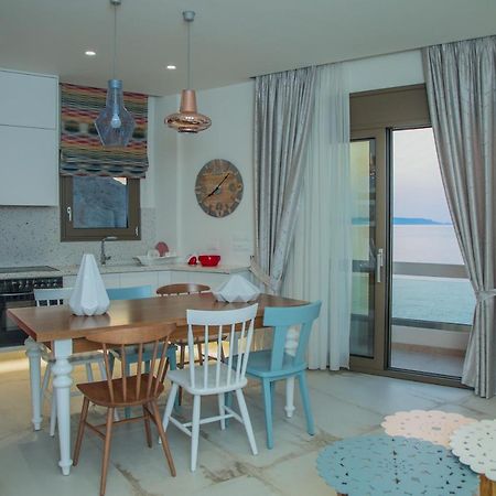 Almyra Seaside House Mochlos Apartment Bagian luar foto