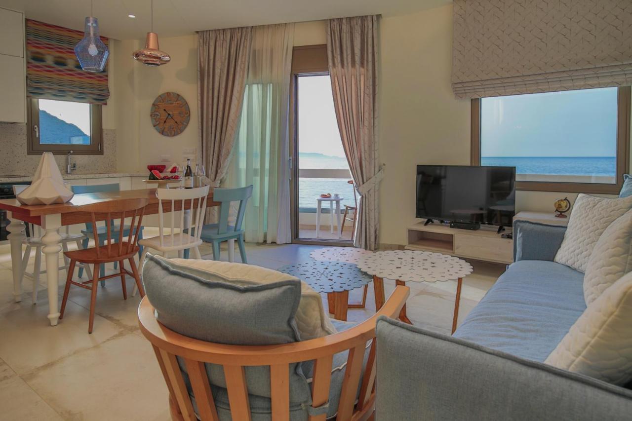 Almyra Seaside House Mokhlos Bagian luar foto