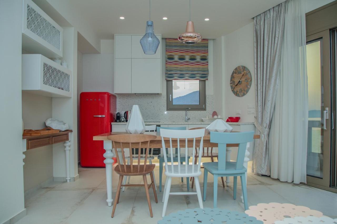 Almyra Seaside House Mokhlos Bagian luar foto