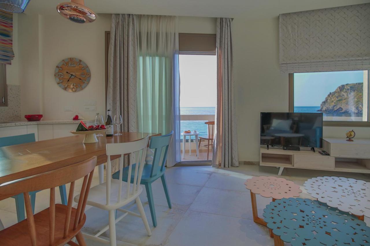 Almyra Seaside House Mochlos Apartment Bagian luar foto